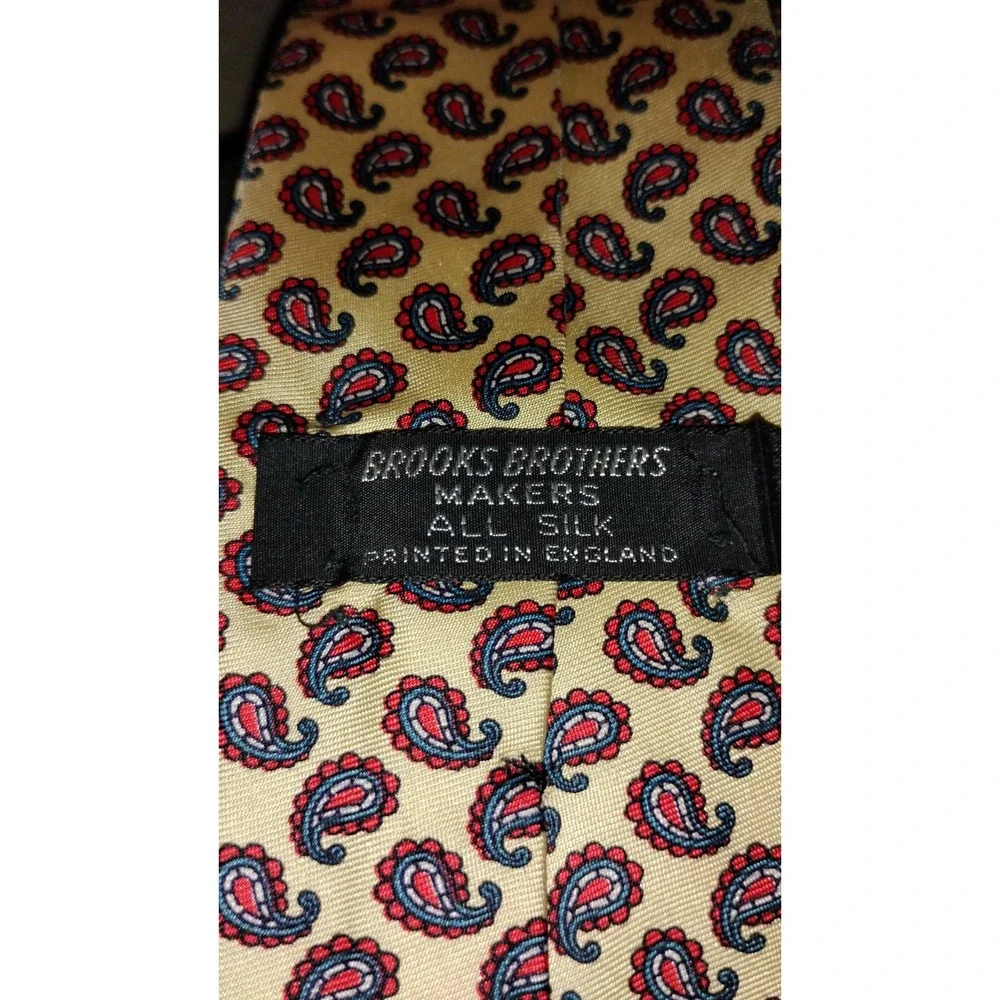 Brooks Brothers add touch